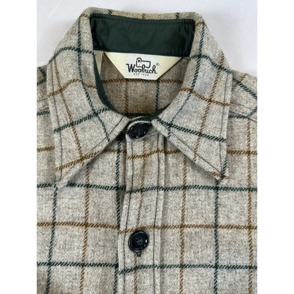 Vtg WOOLRICH Wool Shacket Shirt Jacket Heavy Plaid Tan Brown Green Overshirt Med